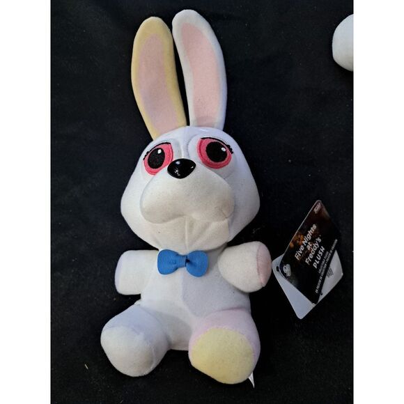 Plush VANNY‎ FIVE NIGHTS AT FREDDYS FNAF SECURITY BREACH - Picture 1 of 3